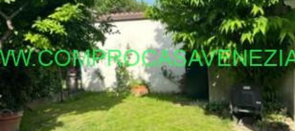 6 rooms Apartment in Venice, Italy No. 1755 8