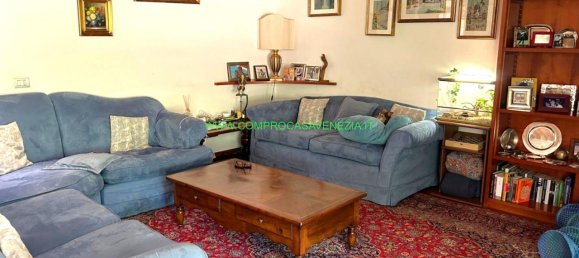 6 rooms Apartment in Venice, Italy No. 1755 5