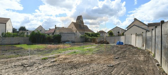  Land in Bois-d'Arcy, France No. 172236 5