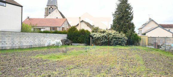  Land in Bois-d'Arcy, France No. 172236 7