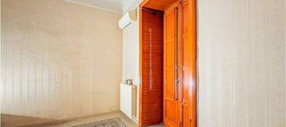 3 غرف نوم شقة في Taranto, Italy رقم 329996 9