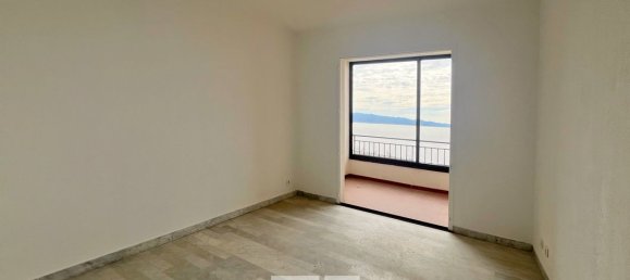 Studio in Ajaccio, France No. 77535 4