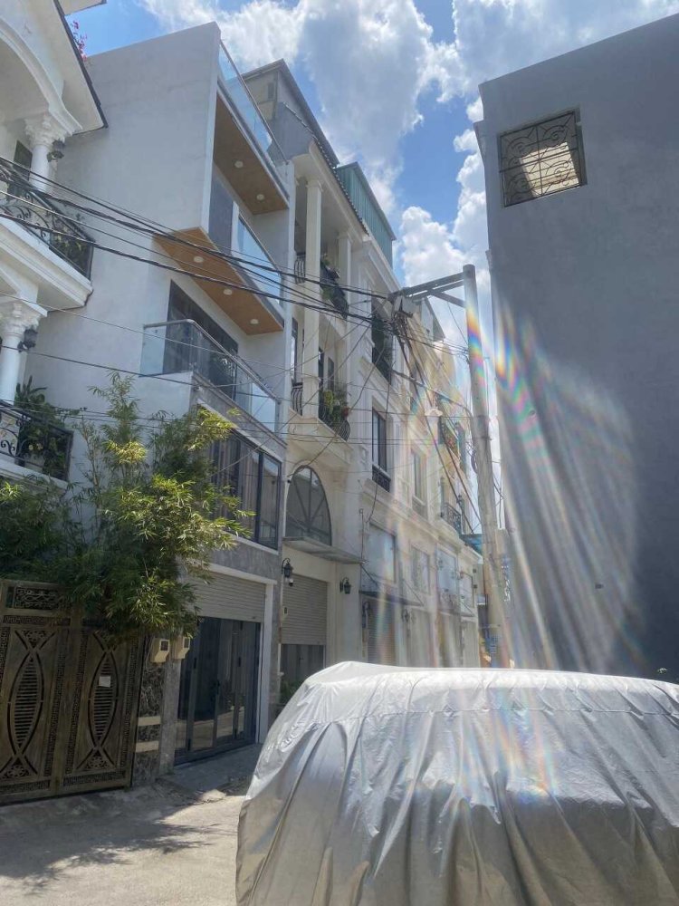 50m² Townhouse in District 7, Vietnam No. 19446