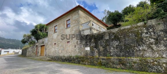 3 bedrooms House in Viana do Castelo, Portugal No. 152061 2