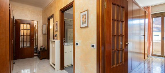 3 rooms Apartment in Milan, Italy No. 339059 10