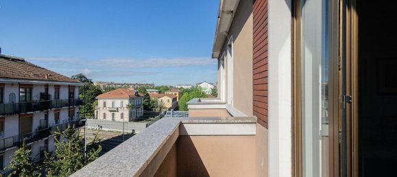 3 rooms Apartment in Milan, Italy No. 339059 17