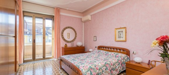 3 rooms Apartment in Milan, Italy No. 339059 7