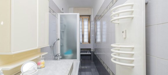 3 rooms Apartment in Milan, Italy No. 339059 19