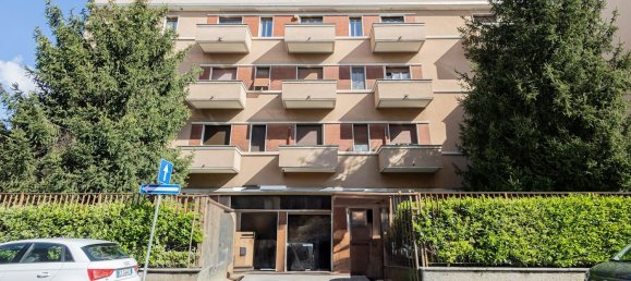 3 rooms Apartment in Milan, Italy No. 339059 9