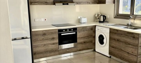 2 bedrooms Apartment in Meneou, Cyprus No. 26428 5