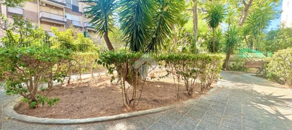 3 chambres Appartement à Bari, Italy No. 300025 7