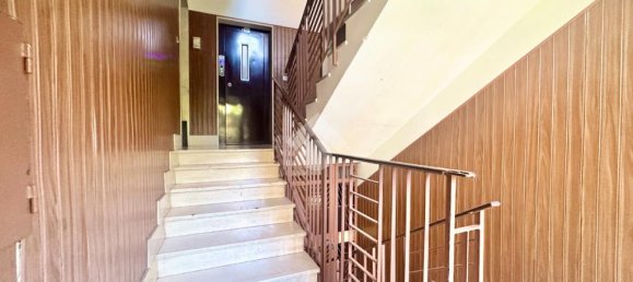 3 chambres Appartement à Bari, Italy No. 300025 4