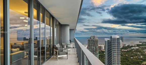 Propriedade comercial T4 em Miami, EUA N.º 614714 26