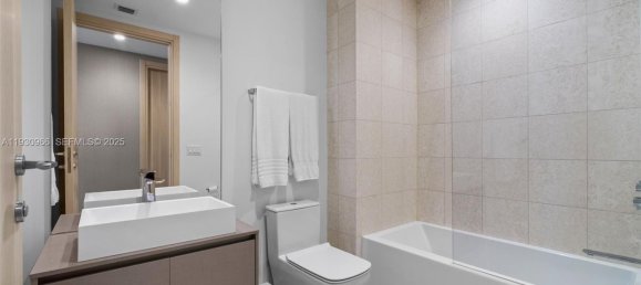 Propriedade comercial T4 em Miami, EUA N.º 614714 16
