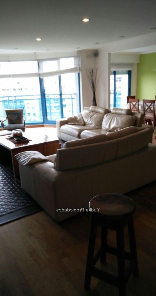 3 bedrooms Apartment in Montevideo, Uruguay No. 12493