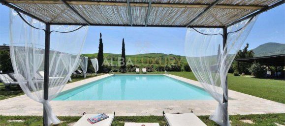 8 bedrooms Villa in Castiglione d'Orcia, Italy No. 507 3