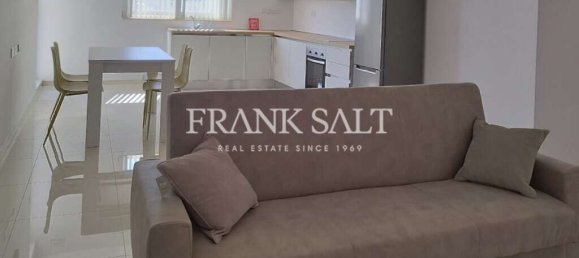 2 bedrooms Apartment in Attard, Malta No. 10572 2