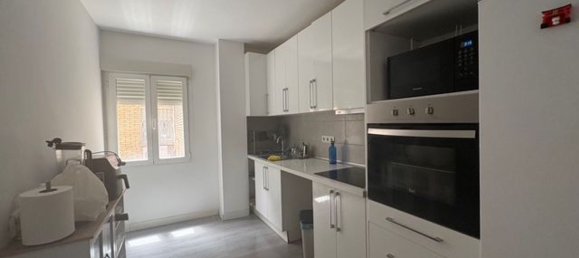 1 bedroom Apartment in Madrid, Spain No. 157902 9