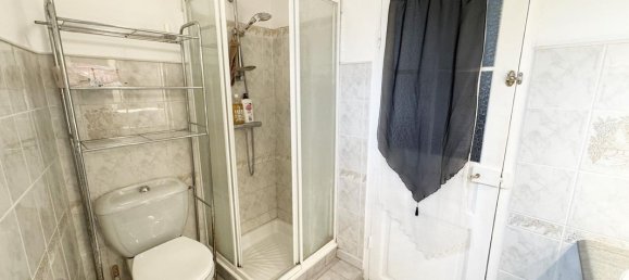 3 bedrooms House in Menucourt, France No. 291257 11