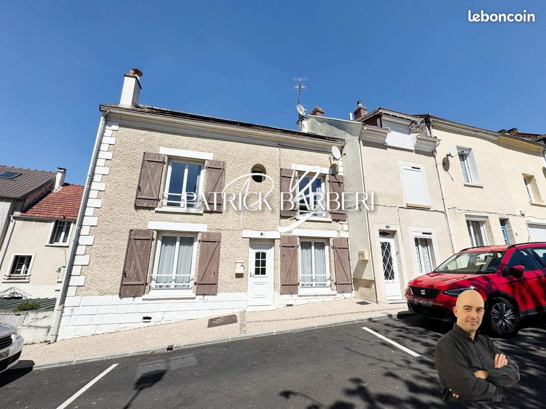 3 bedrooms House in Menucourt, France No. 291257