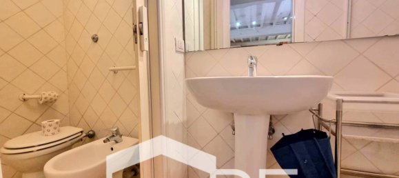 2-Zimmer Gewerbliche Immobilie in Rome, Italy, Nr. 136137 8