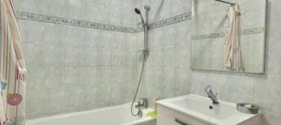 2 bedrooms Apartment in Bagnolet, France No. 309475 5