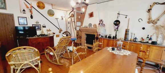 Дом с 4 комнатами в Бароне Канавезе, Италия № 40473 4