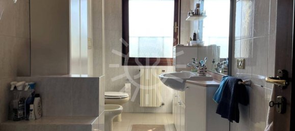 3 Schlafzimmer Wohnung in Castel San Pietro Terme, Italy, Nr. 374389 13