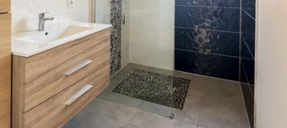 5 bedrooms House in Le Mans, France No. 313597 8