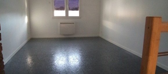 1 bedroom Duplex in Neuville-en-Ferrain, France No. 62826 3