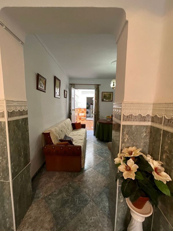 4 bedrooms House in Coin, Spain No. 180143