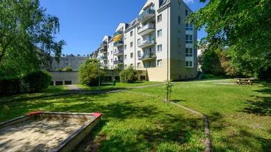 3غرفة شقة في St. Polten, Austria رقم 212037