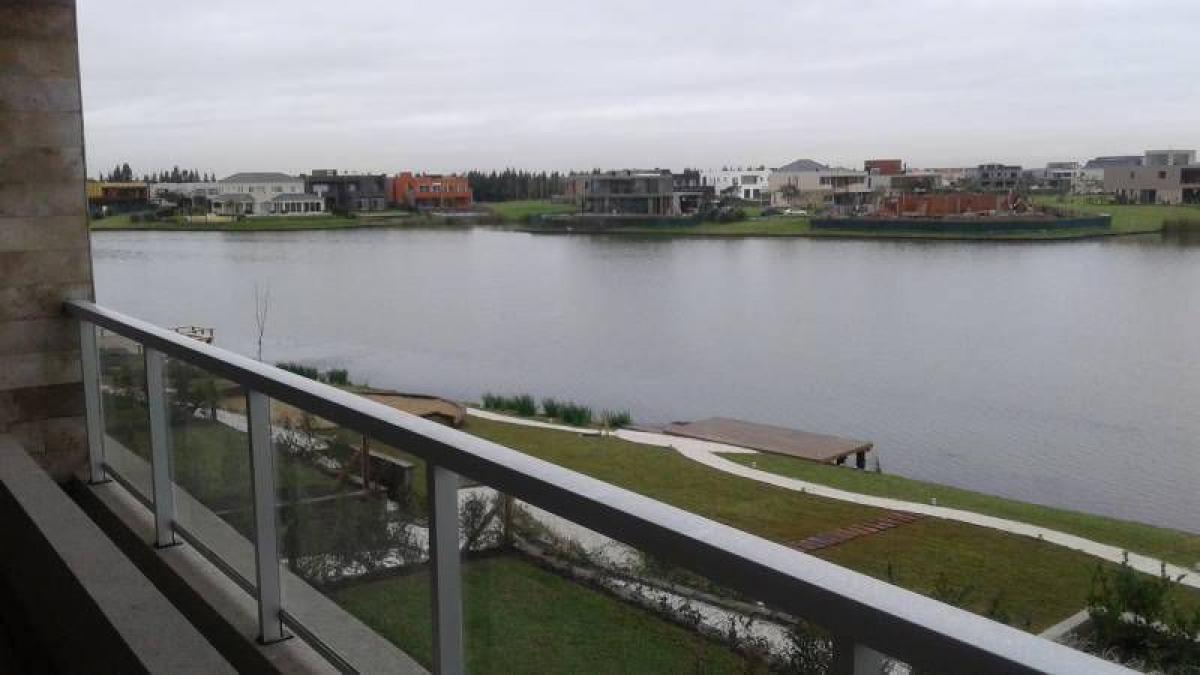 2 bedrooms Apartment in Tigre, Argentina No. 55676