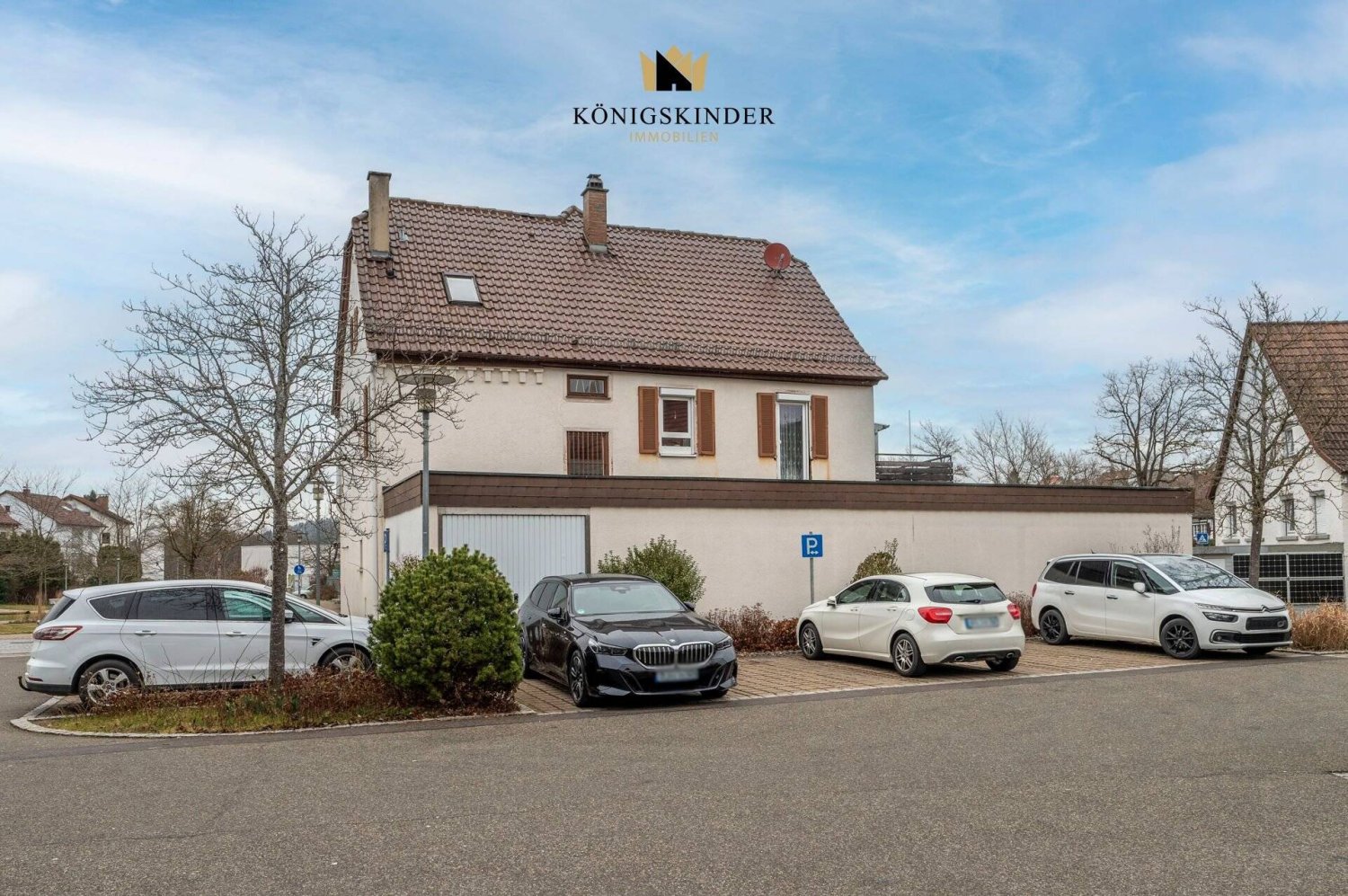 7-salle Bâtiment à Tubingen, Germany No. 17835