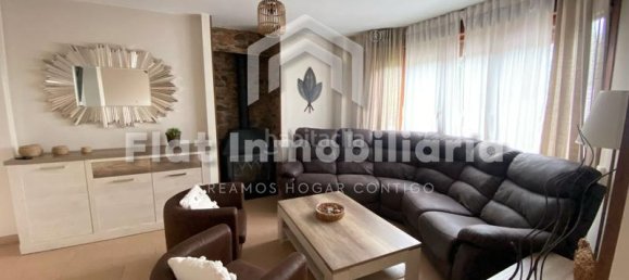 3 Schlafzimmer Haus in Castro-Urdiales, Spain, Nr. 167846 32