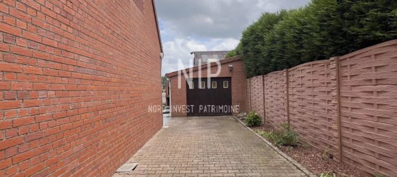 3 bedrooms House in Chateau-l'Abbaye, France No. 261274 16