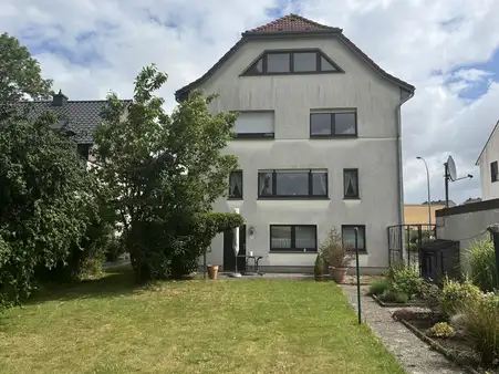 7غرفة تاون هاوس في Lippe, Germany رقم 238993