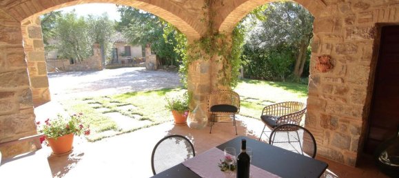 12 bedrooms House in Seggiano, Italy No. 57096 9