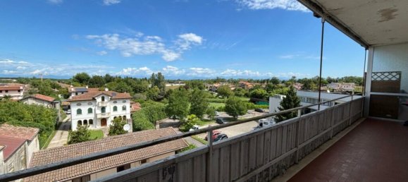 2 bedrooms Apartment in Udine, Italy No. 280623 12
