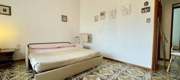 4 rooms Apartment in Massa Marittima, Italy No. 45167 21