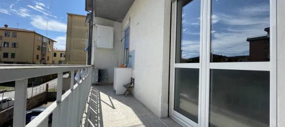 4 rooms Apartment in Massa Marittima, Italy No. 45167 4