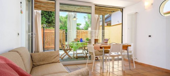 4 bedrooms Villa in Sarzana, Italy No. 319089 5