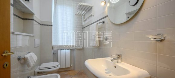 4 bedrooms Villa in Sarzana, Italy No. 319089 28