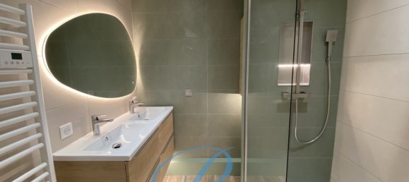 3 bedrooms Apartment in Roanne, France No. 346492 9