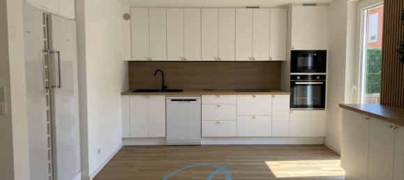 3 bedrooms Apartment in Roanne, France No. 346492 5