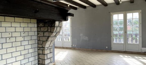 9 bedrooms House in Saint-Georges-d'Oleron, France No. 285344 2