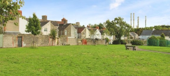 3 bedrooms House in Barry, United Kingdom No. 2718 14