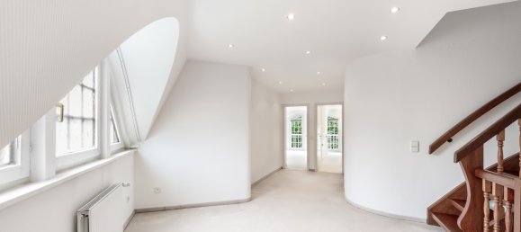 6 rooms Townhouse in Bremen, Germany No. 226131 4