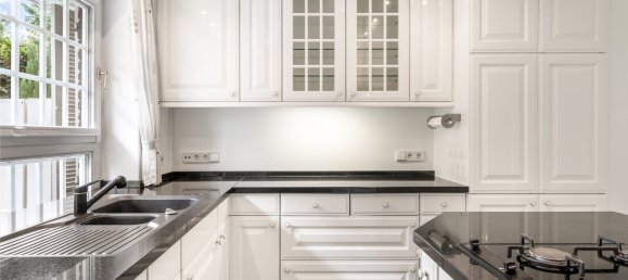 6 rooms Townhouse in Bremen, Germany No. 226131 3