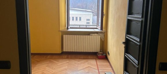 5 rooms Apartment in Sagliano Micca, Italy No. 131051 4